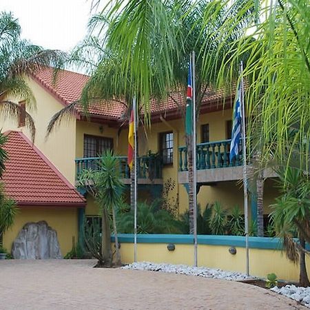 Makalani Hotel Tsumeb Eksteriør billede