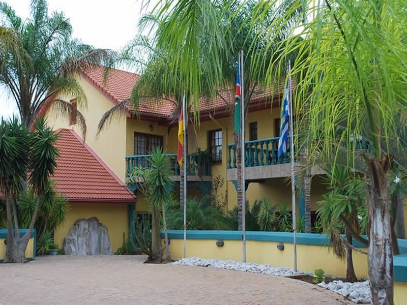 Makalani Hotel Tsumeb Eksteriør billede